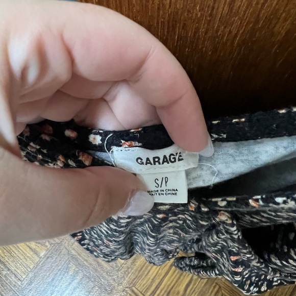 Black floral romper - Picture 5 of 6